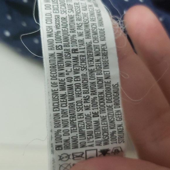 Forever 21 3X Polkadot Skirt with pockets - Picture 7 of 7